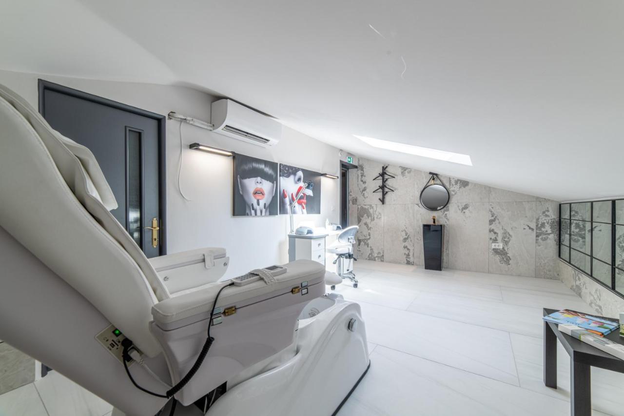 Zet Hotel Temeşvar Dış mekan fotoğraf